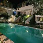 Irene's Maisonette At Rafaella
