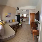 Irene's Maisonette At Rafaella Апартаменты