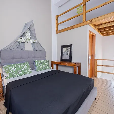 Irene's Maisonette At Rafaella Lejlighed