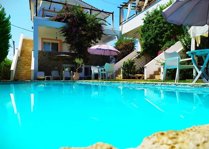 Irene's Maisonette At Rafaella Apartment *