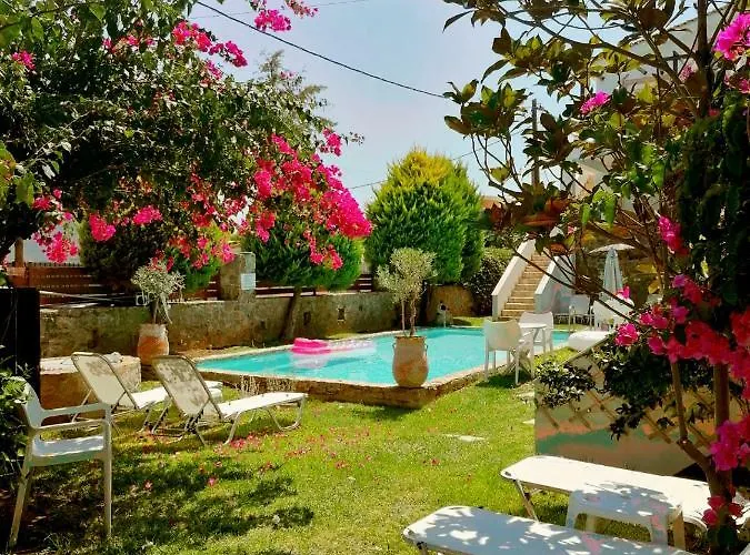 Irene's Maisonette At Rafaella * Kokkonion